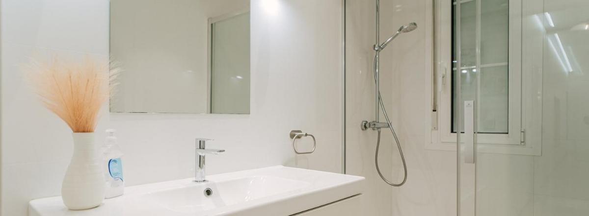 Lujoso Y Amplio Apartamento Con Parking Incluido León Buitenkant foto