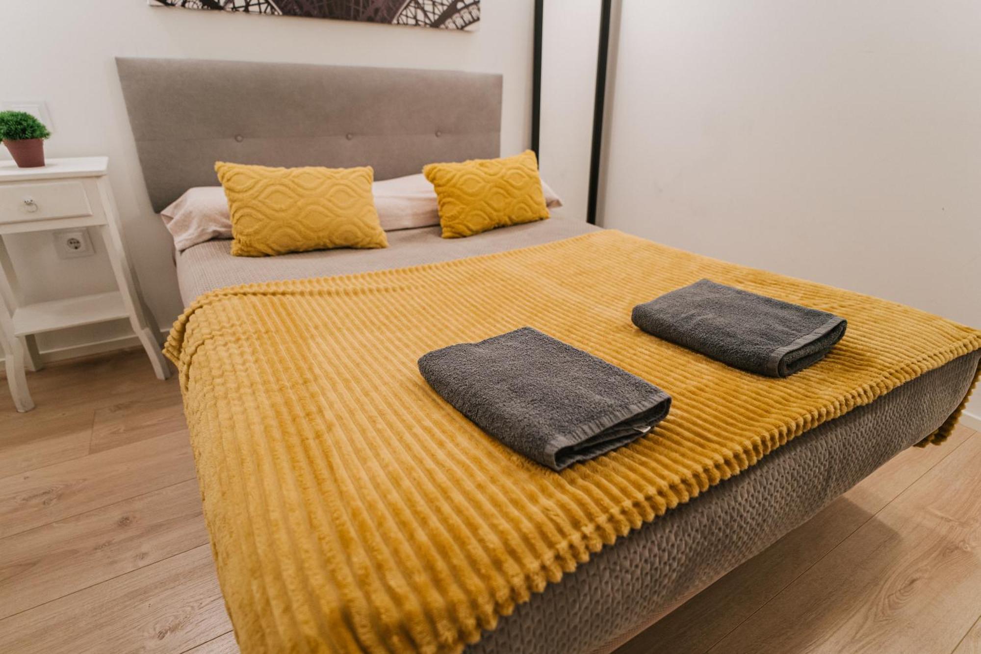 Lujoso Y Amplio Apartamento Con Parking Incluido León Buitenkant foto