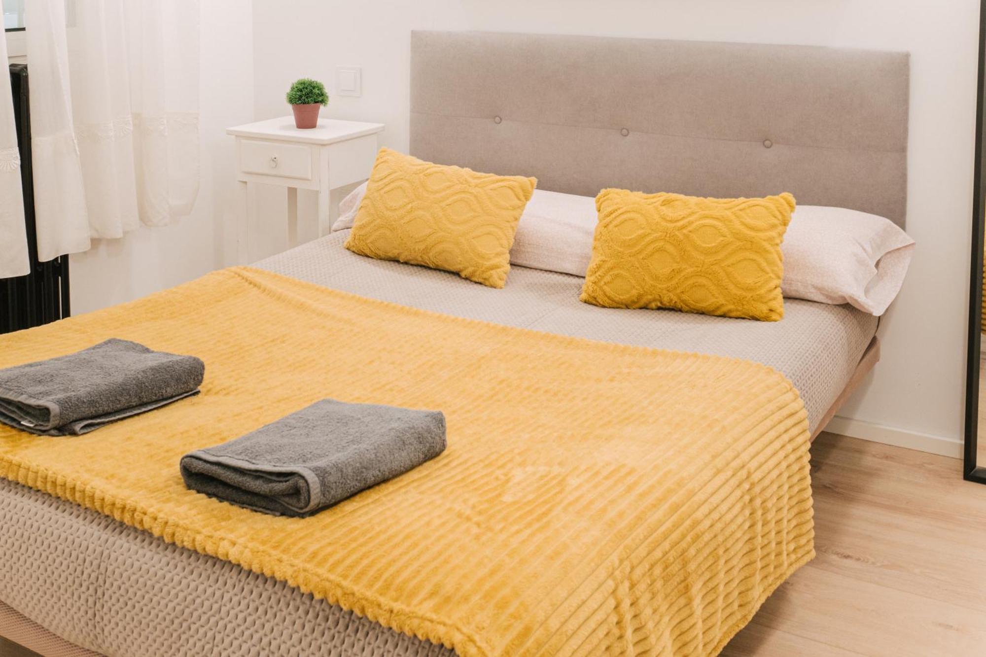Lujoso Y Amplio Apartamento Con Parking Incluido León Buitenkant foto