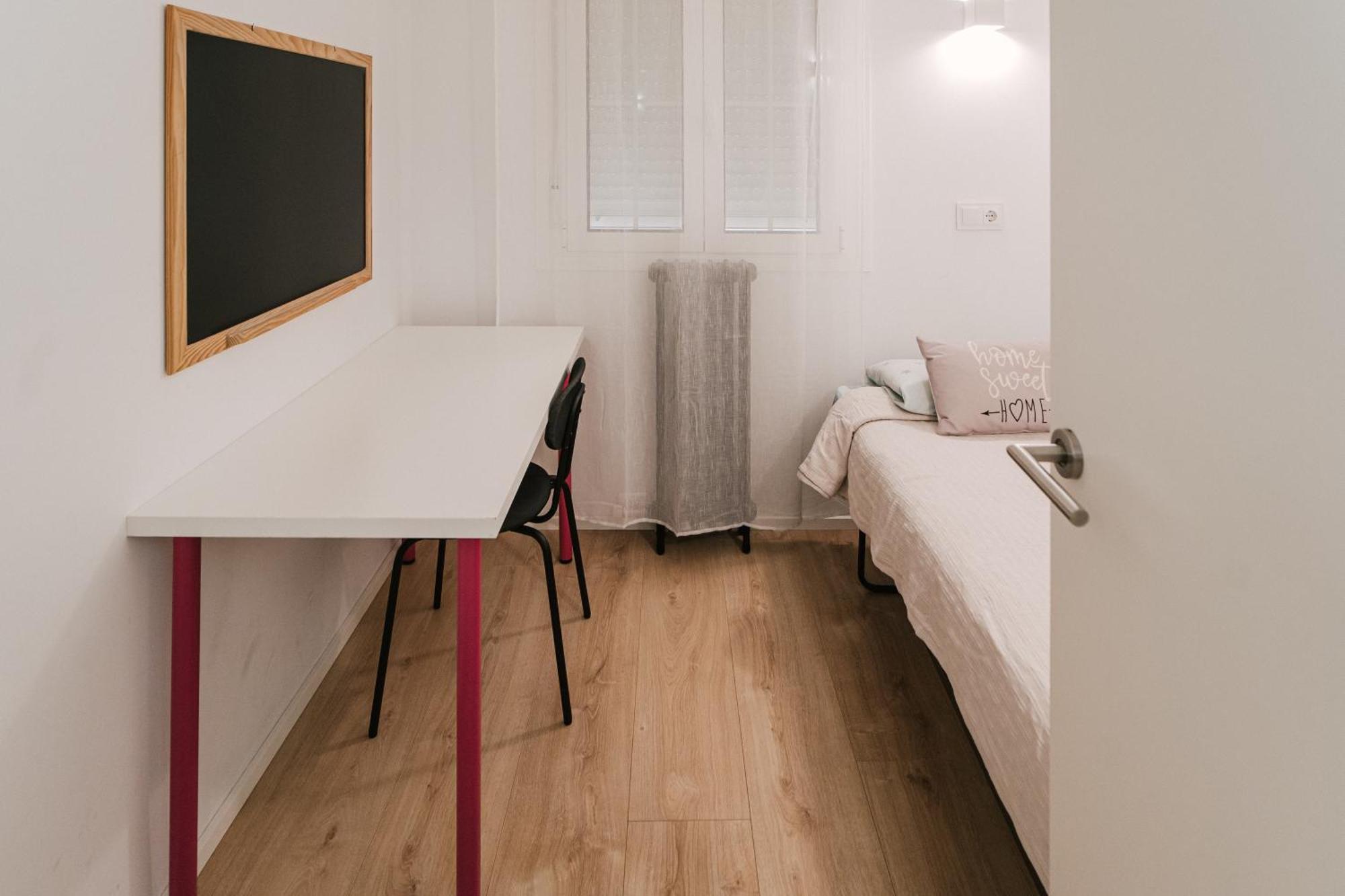 Lujoso Y Amplio Apartamento Con Parking Incluido León Buitenkant foto
