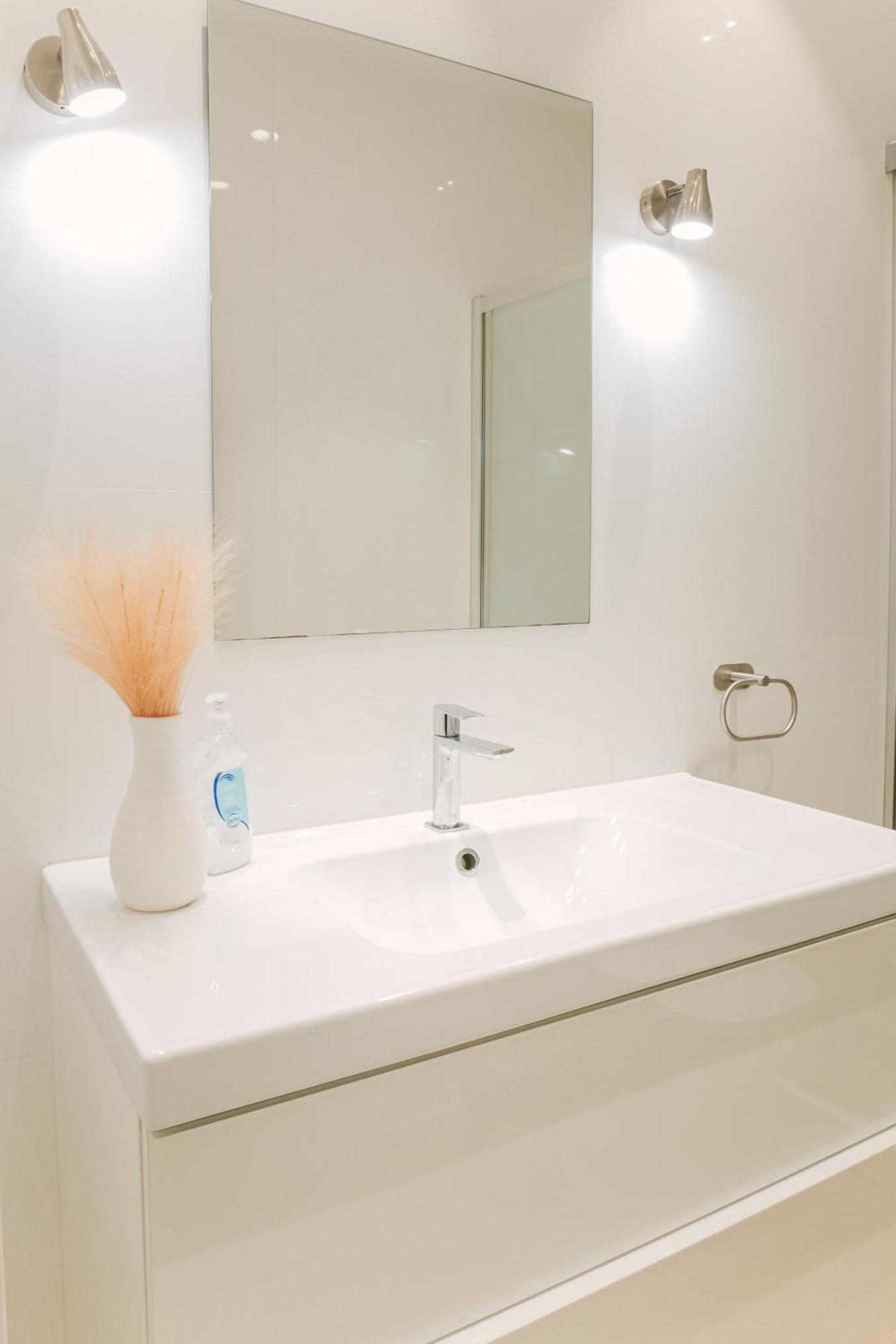 Lujoso Y Amplio Apartamento Con Parking Incluido León Buitenkant foto